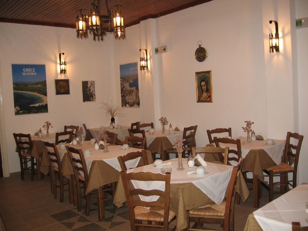 Zorbas Hotel Hersonissos  Exterior photo